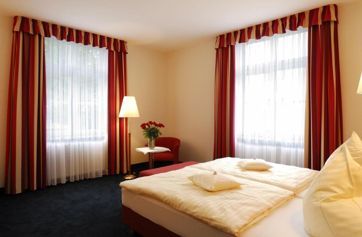 Hotel Alte Reichsbank Schweinfurt Zewnętrze zdjęcie